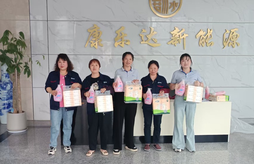The warmth of the trade union warms the hearts of the workers